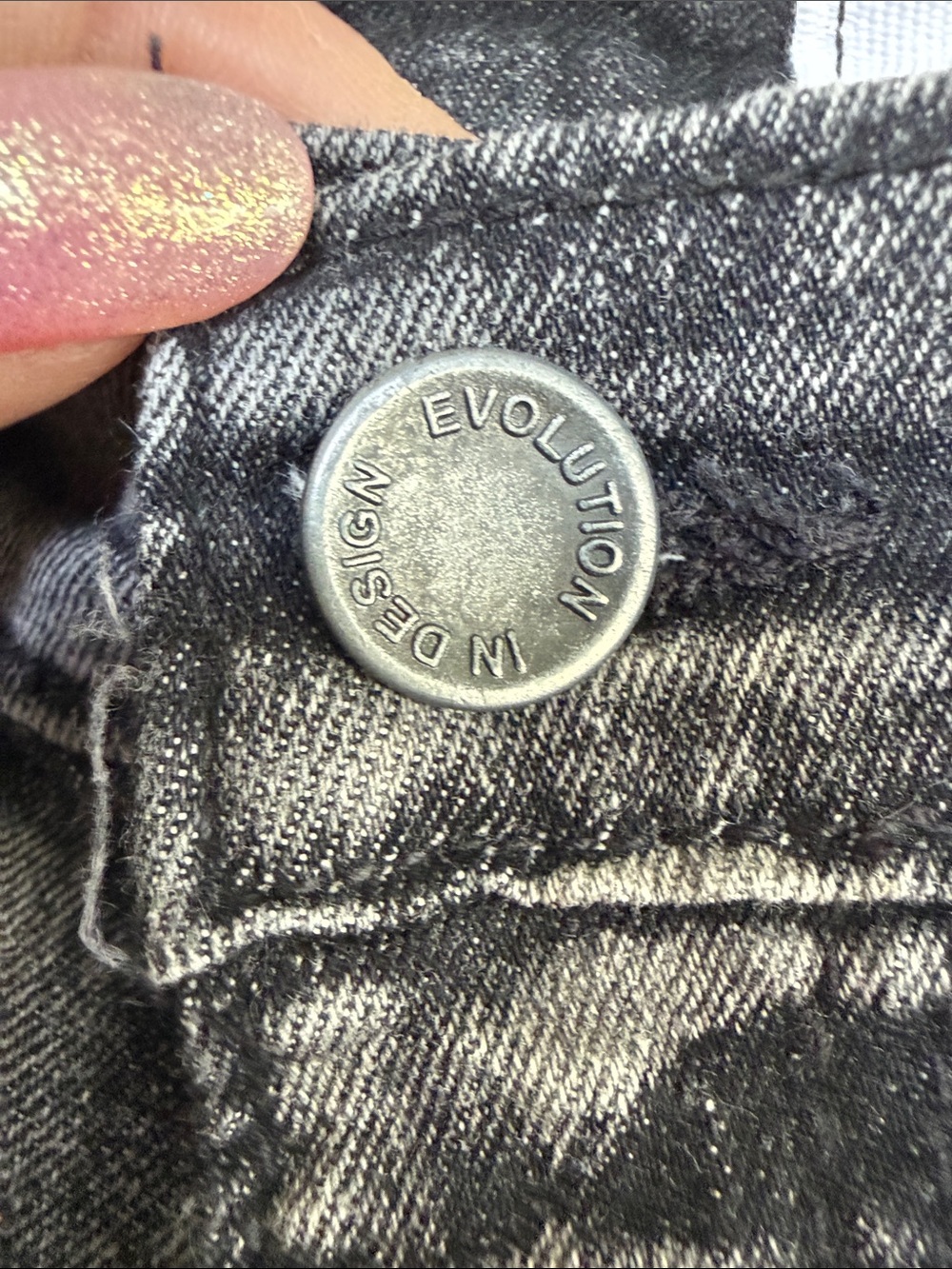 Evolution In Design Women’s Distressed Grey Jeans - Unbranded - Picture 4 of 12
